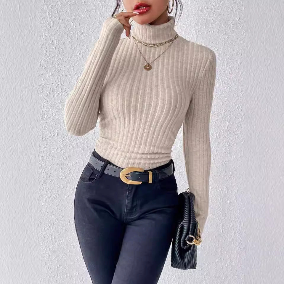 V-Ausschnitt Pullover mit Strukturstreifen – Eleganter Strickstyle
